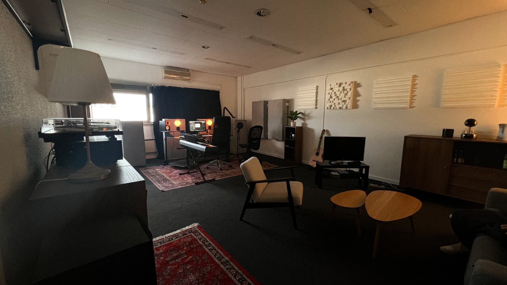 STUDIO DE MUSIQUE ÉQUIPÉ À PARTAGER – 40 M² — Romanel-sur-Morges