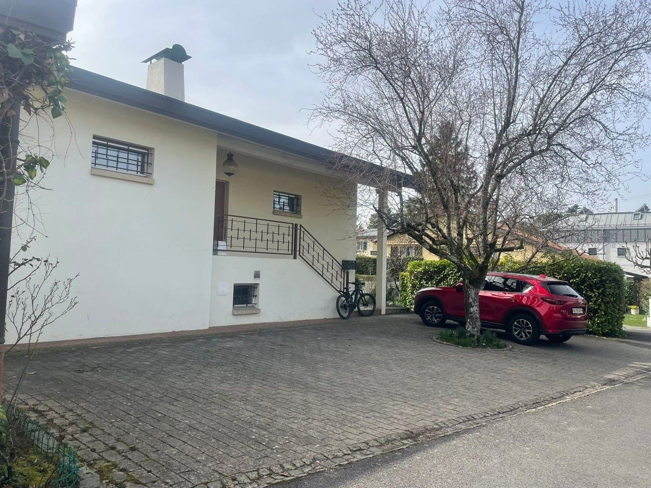 Parking Camping Car/ voiture Carouge — Vessy