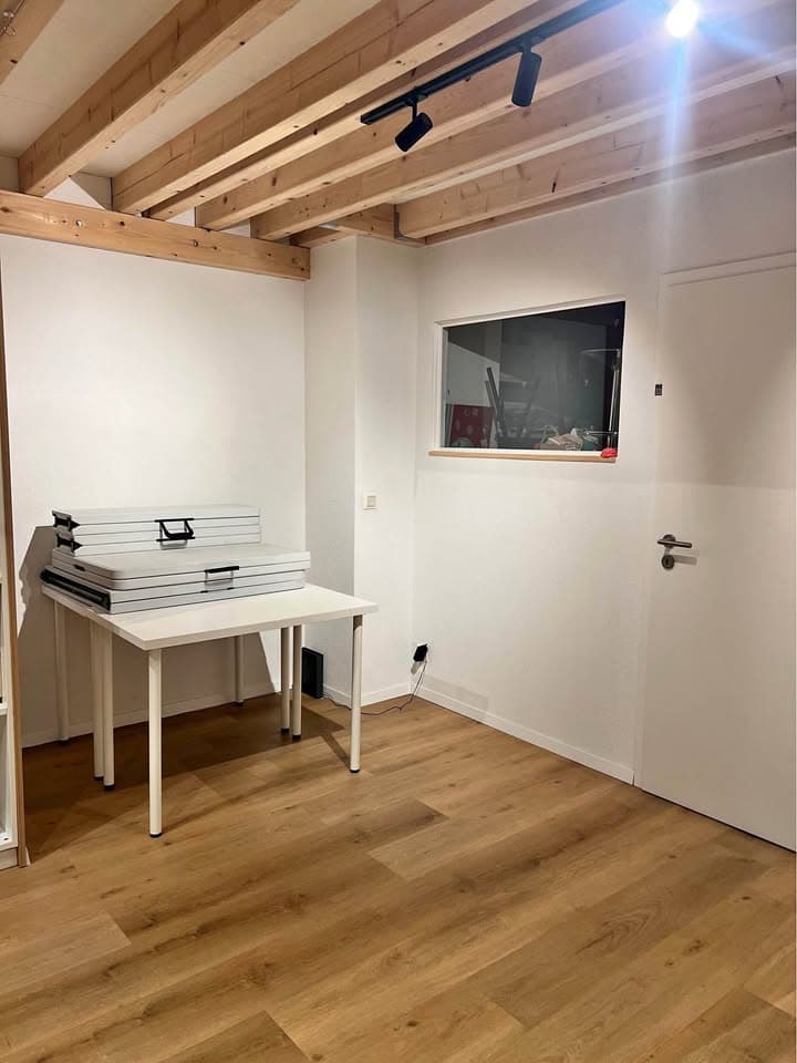 Local / Espace Stockage — Bussigny